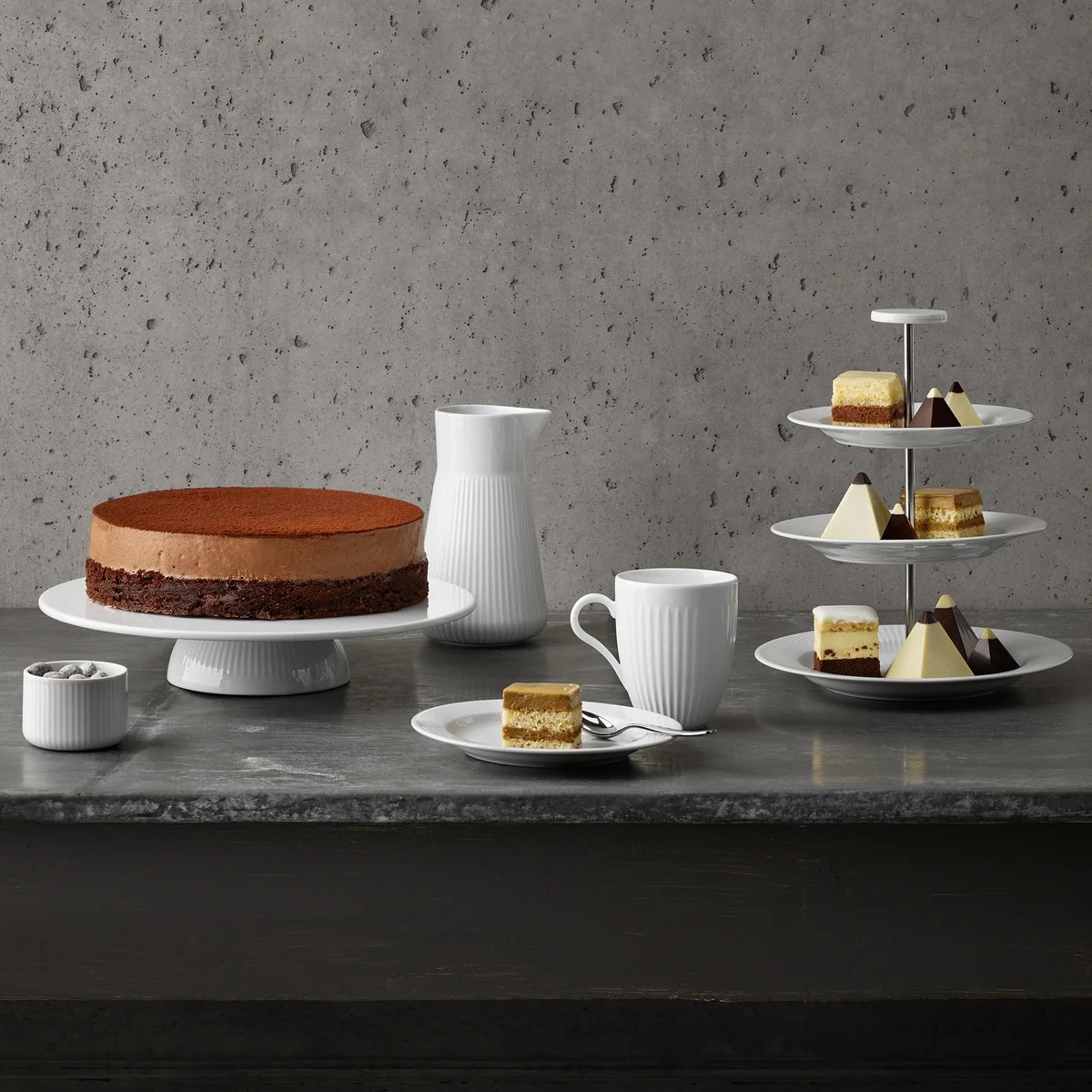 Porcelánová zapékací mísa Eva Trio Legio Nova, 24 × 16,5 cm, bílý porcelán v moderním skandinávském stolování